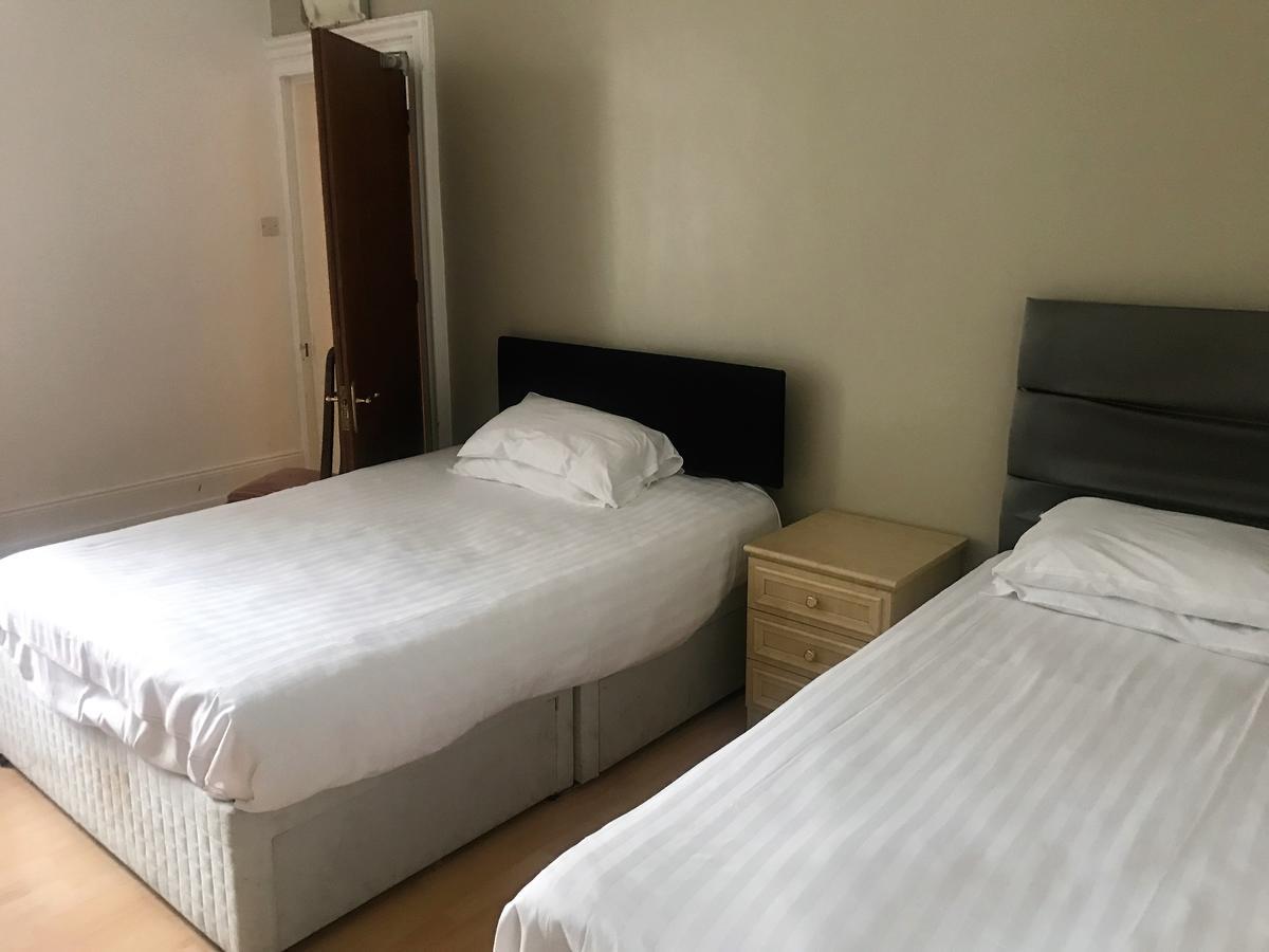 ניוקאסל The New Clifton House Hotel חדר תמונה