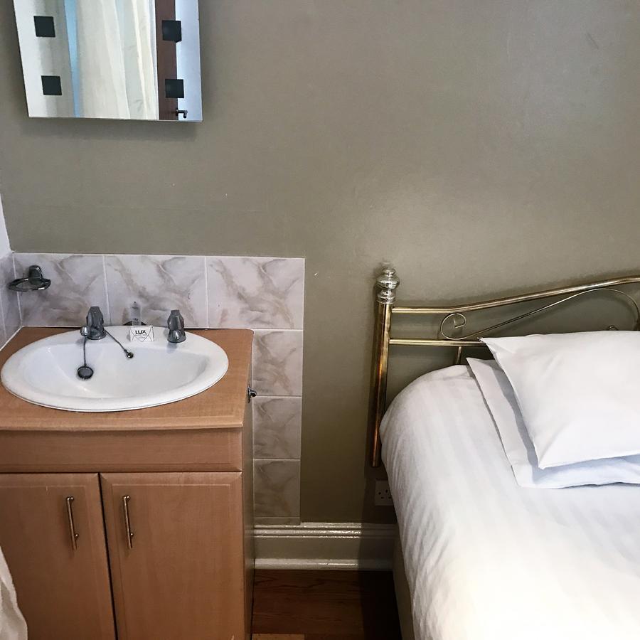 ניוקאסל The New Clifton House Hotel חדר תמונה